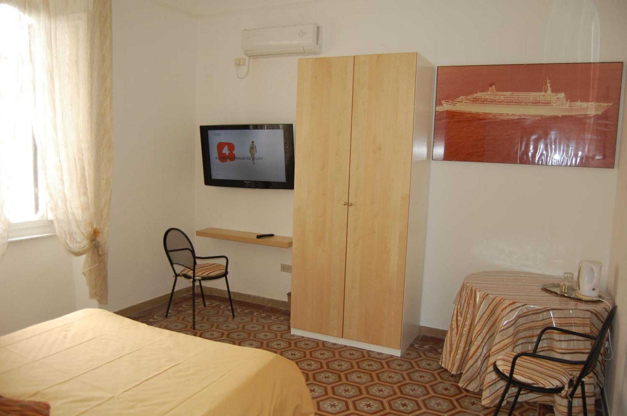 Arena Alfieri B&B Livorno Phòng bức ảnh